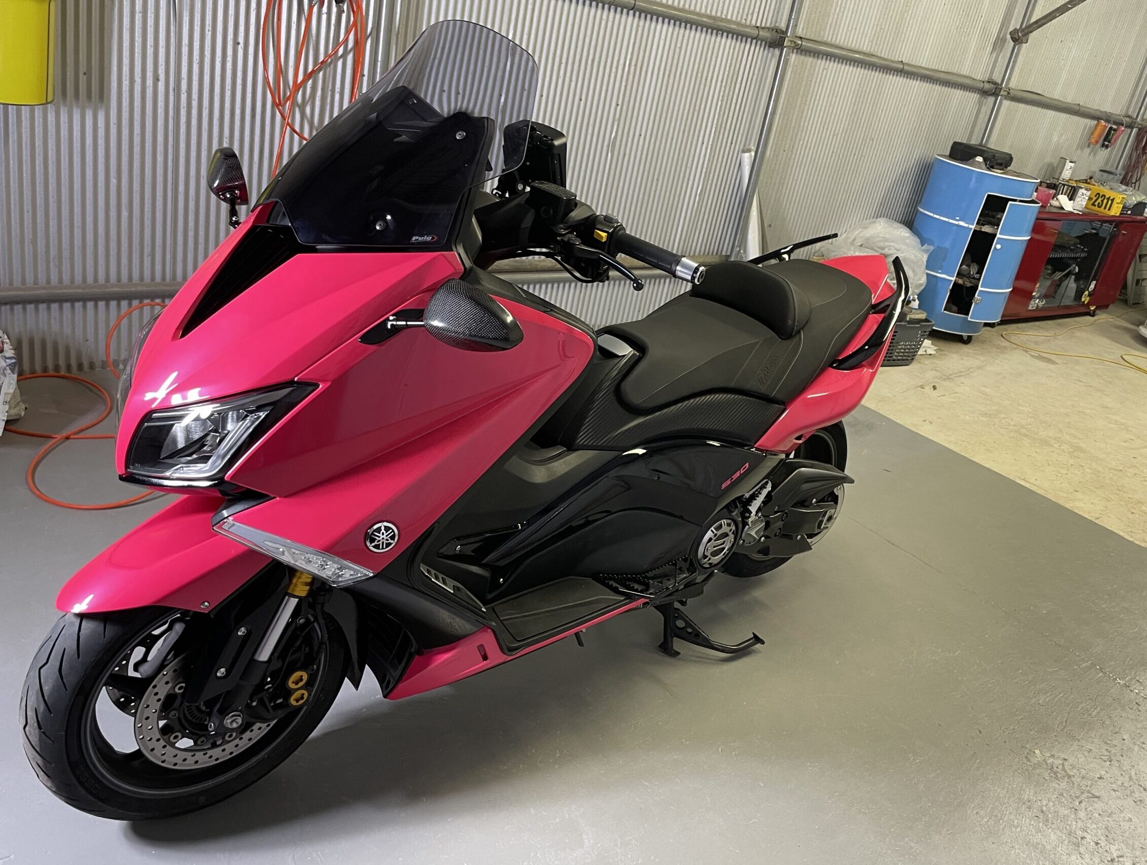ヤマハ　TMAX 全塗装